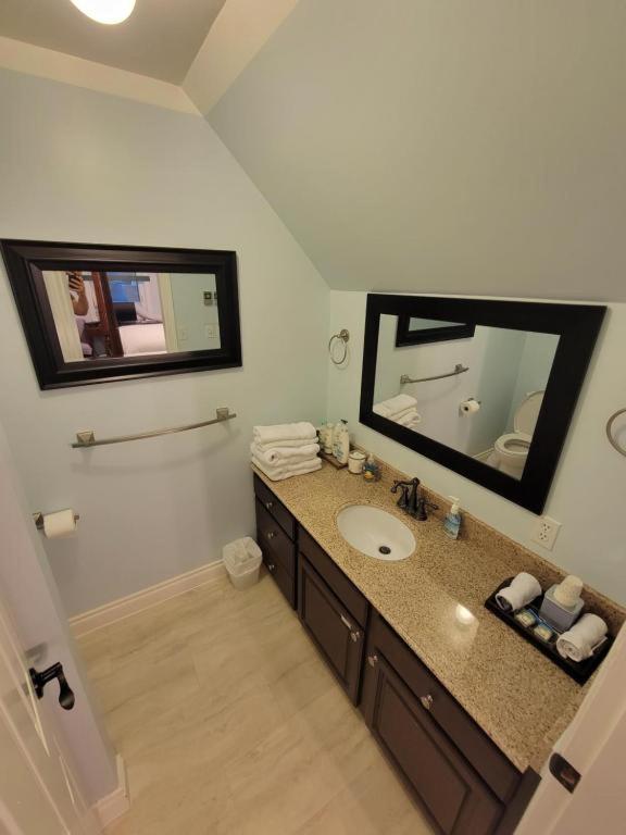 ווייטהורס Bluejay Suites B&B מראה חיצוני תמונה