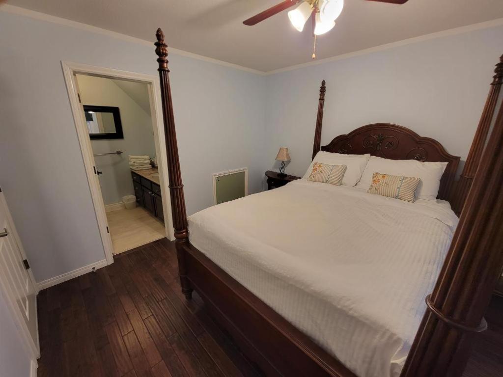 ווייטהורס Bluejay Suites B&B מראה חיצוני תמונה